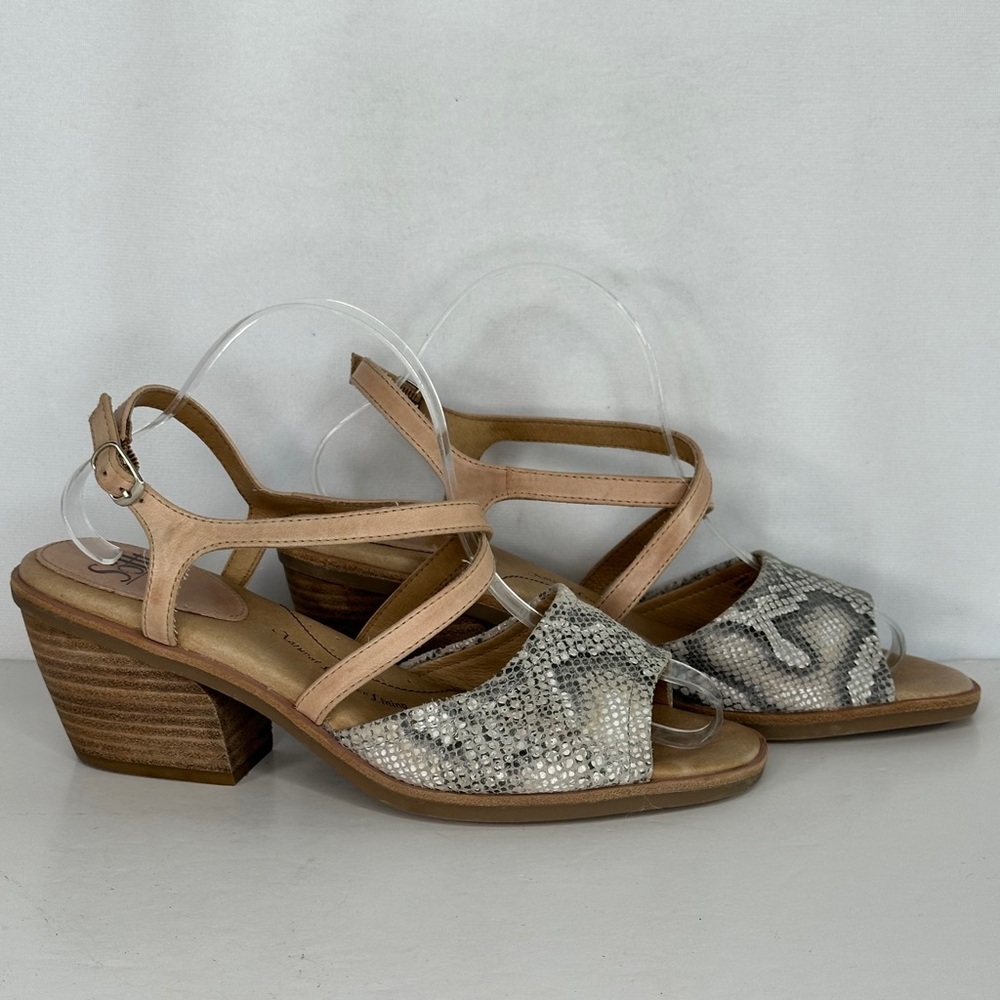 Sofft PiarA Sandals Beige Gray Snake Skin Print Leather Strappy Sz 10 - Picture 3 of 9